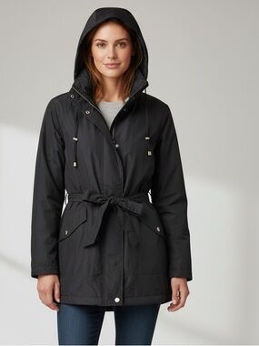 COLE HAAN ladies, packable, black rain, jacket size medium excellent condition